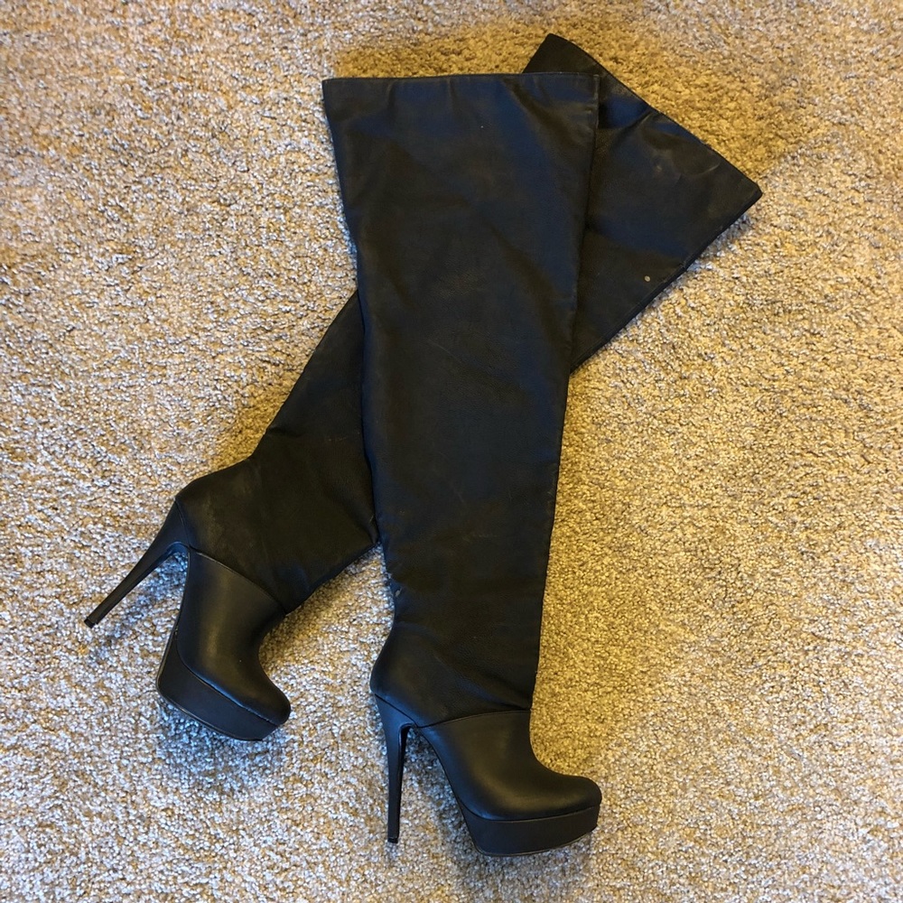 Black Extreme Thigh High Boots